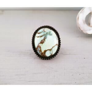 Vintage Southwestern Sterling Silver Light Green Turquoise Ring